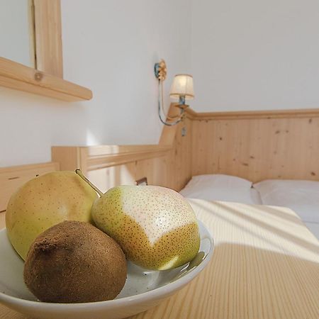 Garni La Dorada Aparthotel Colfosco Rom bilde